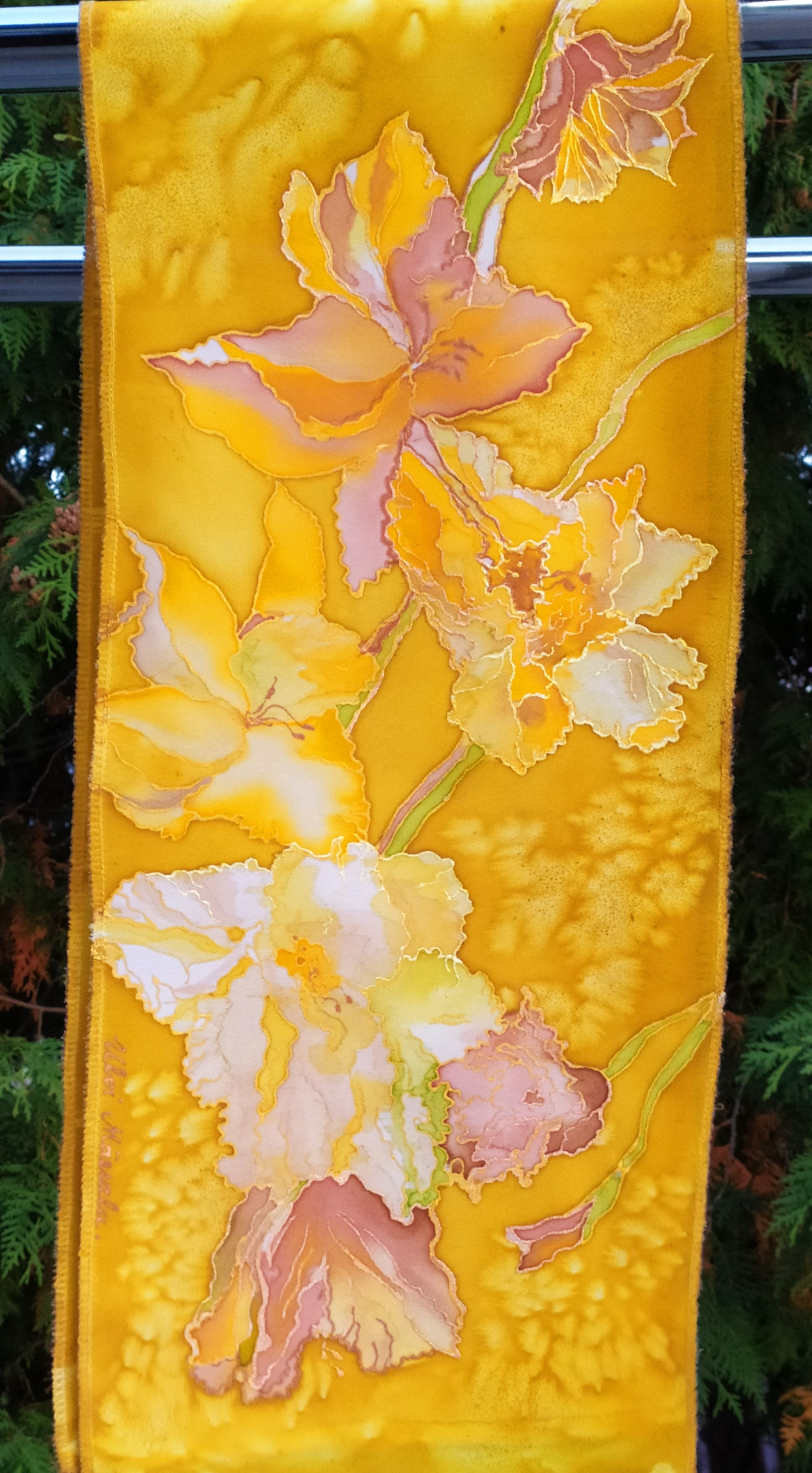 Siidimaal. Kollaste lilledega sall "Kevad". Kunstsiid. - Pilt 6